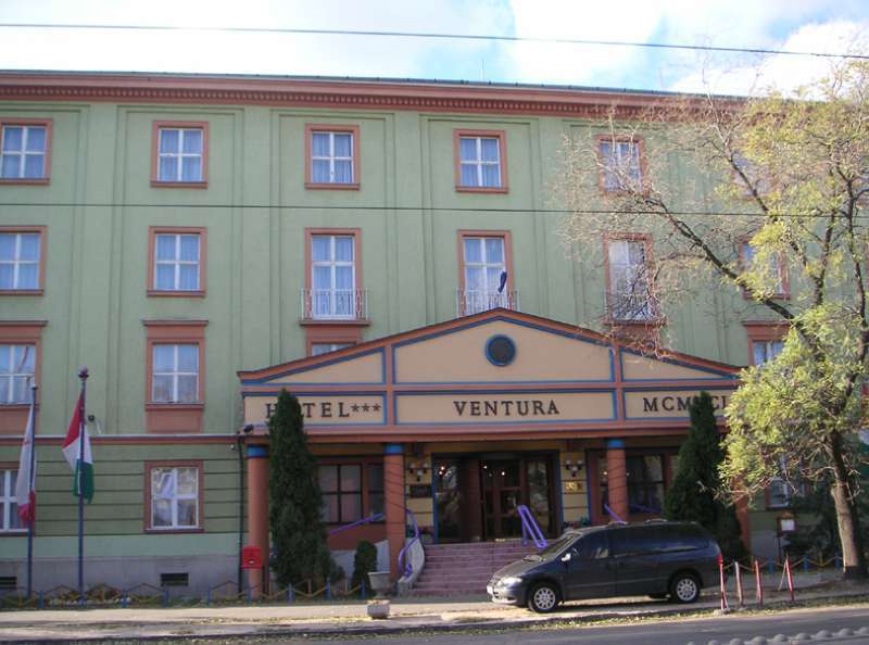 Hotel Ventura Budapest Exteriör bild